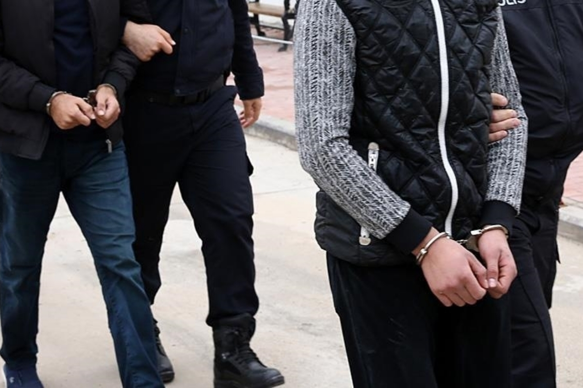 İstanbul'da BMW ağırlıklı 'change' otomobil operasyonu: 40 zanlı yakalandı