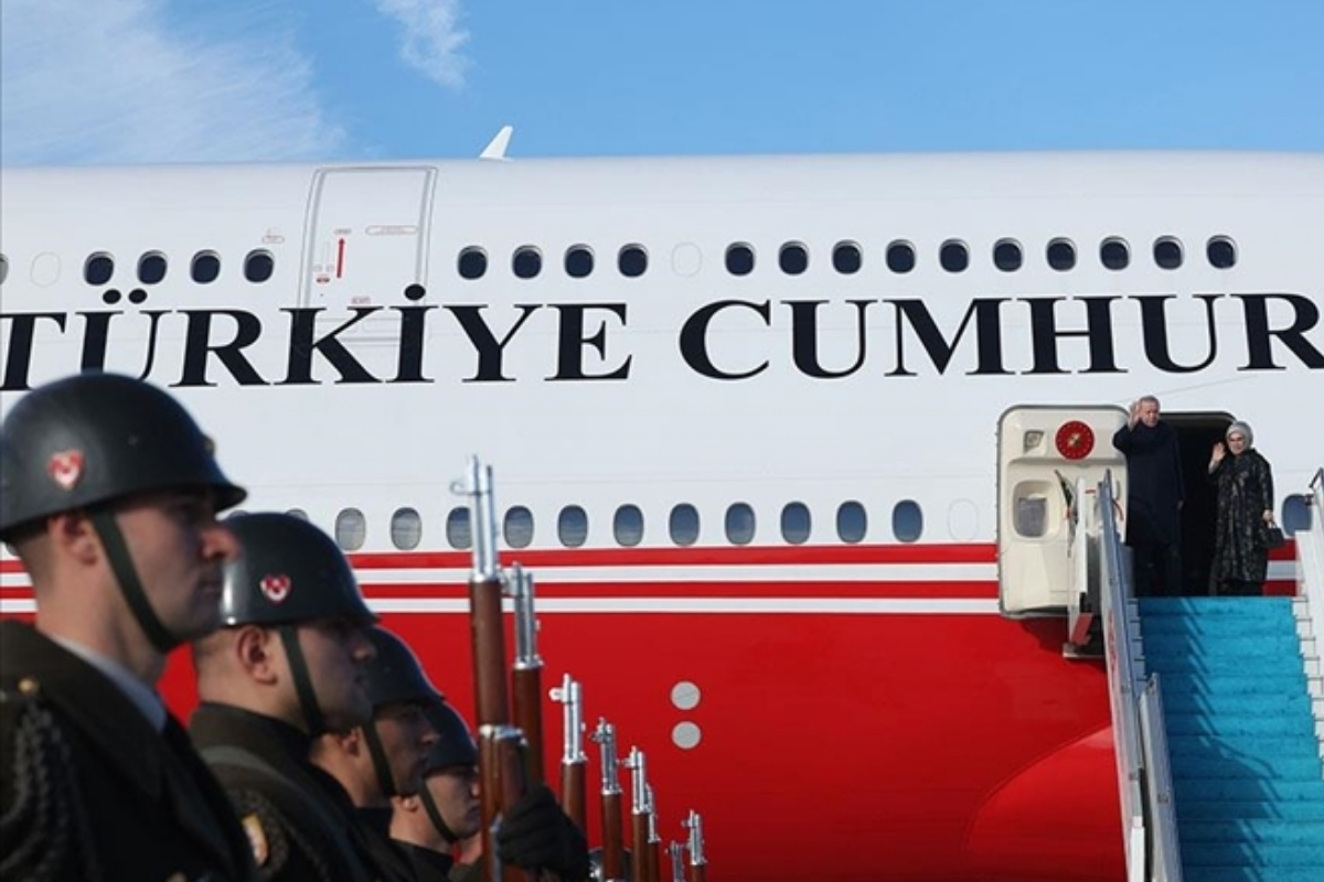 Cumhurbaşkanı Recep Tayyip Erdoğan, resmi ziyarette bulunmak üzere Kuveyt'e gitti