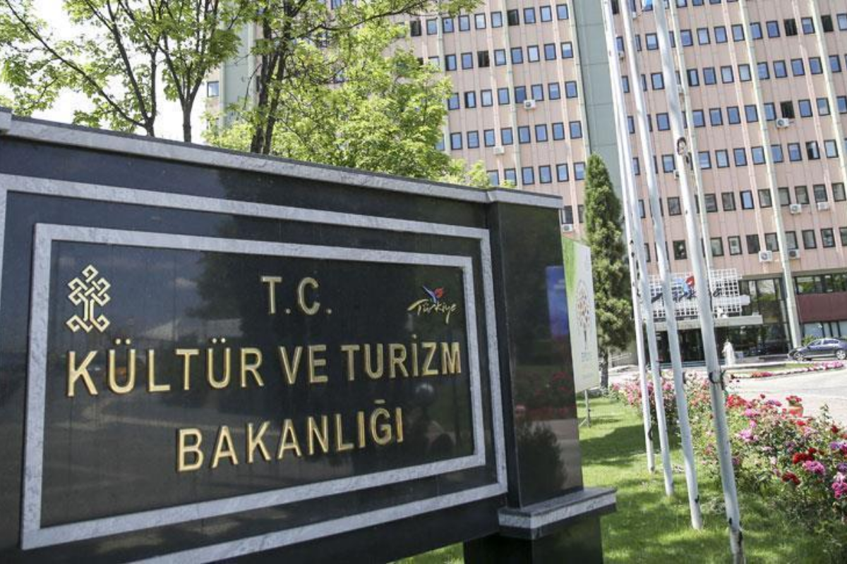 Antalya, Muğla ve Kars'ta 4 kamu taşınmazının turizm yatırımına tahsisi için ihale yapıldı