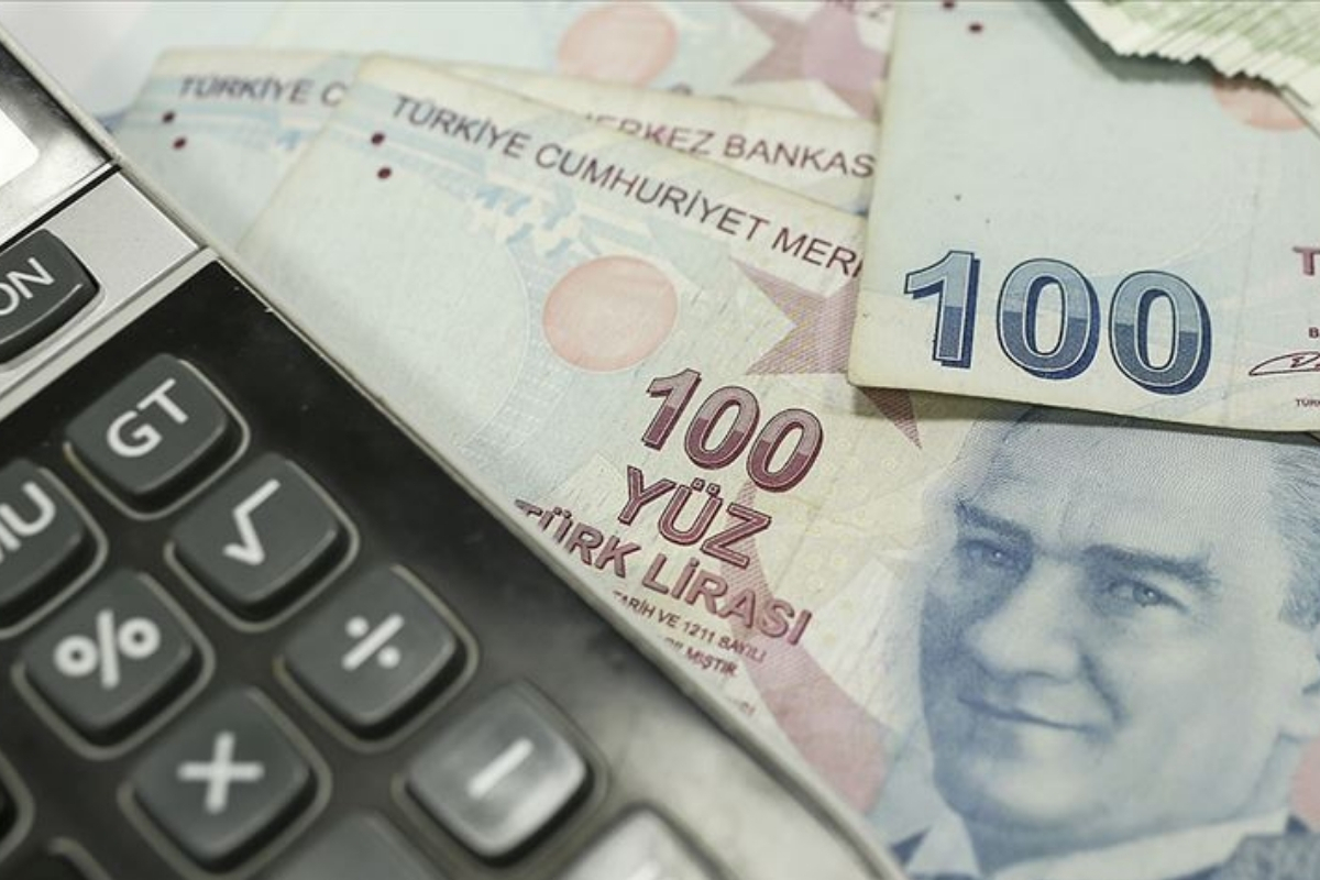 İş dünyasının talebiyle başlayan, ancak vergi yükü nedeniyle tepki çeken enflasyon düzeltmesi uygulaması 3 yıl süreyle erteleniyor