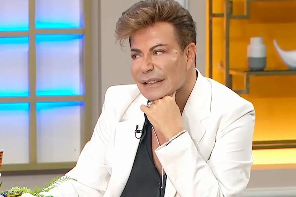 Şarkıcı Fatih Ürek'in son sağlık durumuyla ilgili hastaneden açıklama geldi