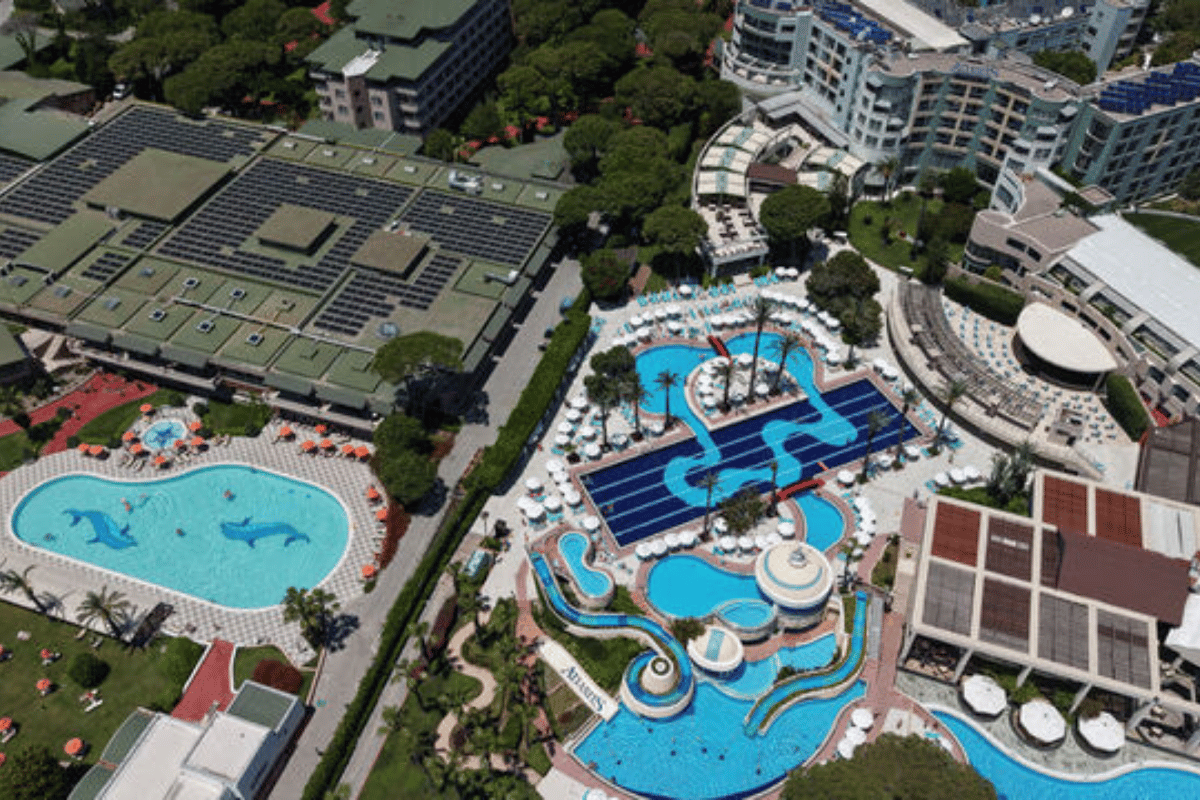 Antalya'da tonlarca su tüketilen otellere su tasarrufu projesi