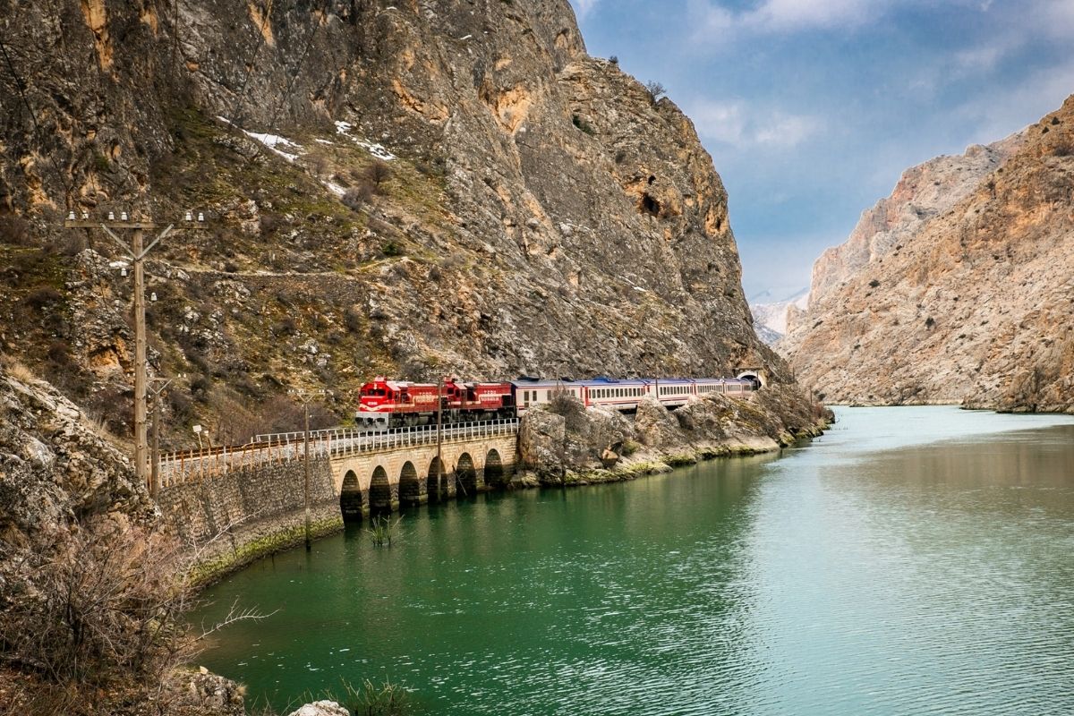 Turistik Doğu Ekspresi yeni sezona 'Merhaba' demeye hazırlanıyor