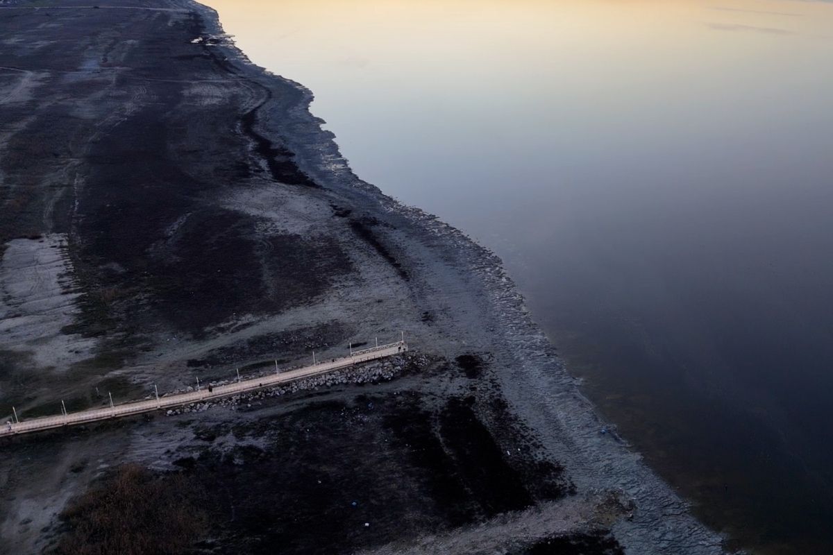 Burdur Gölü iklim değişikliği ve yoğun su kullanımı nedeniyle son 50 yılda hacminin yarısına yakınını kaybetti