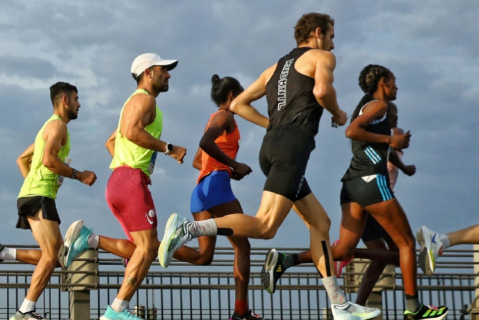 Pazar günü gerçekleşecek İstanbul Maratonu için bazı yollar kapalı olacak
