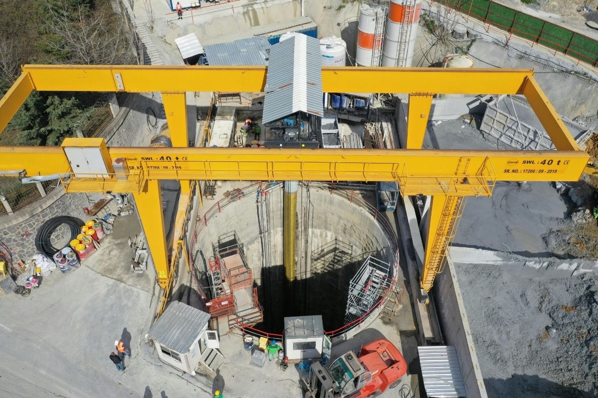 Türkiye, 2026’da kara ve denizde 300 kuyuda hidrokarbon sondajı ve 450 bin metre maden araştırması yapacak