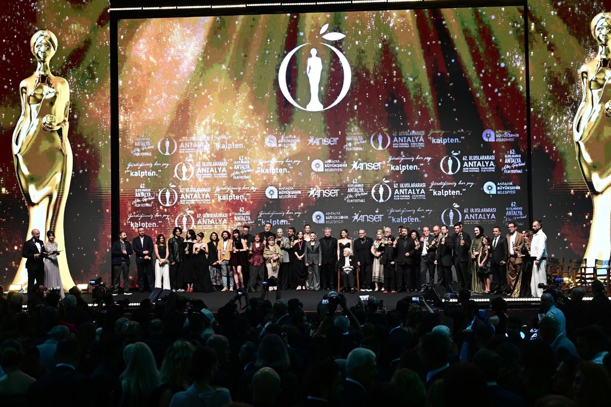 62'nci Uluslararası Antalya Altın Portakal Film Festivali'nde ödüller sahiplerini buldu