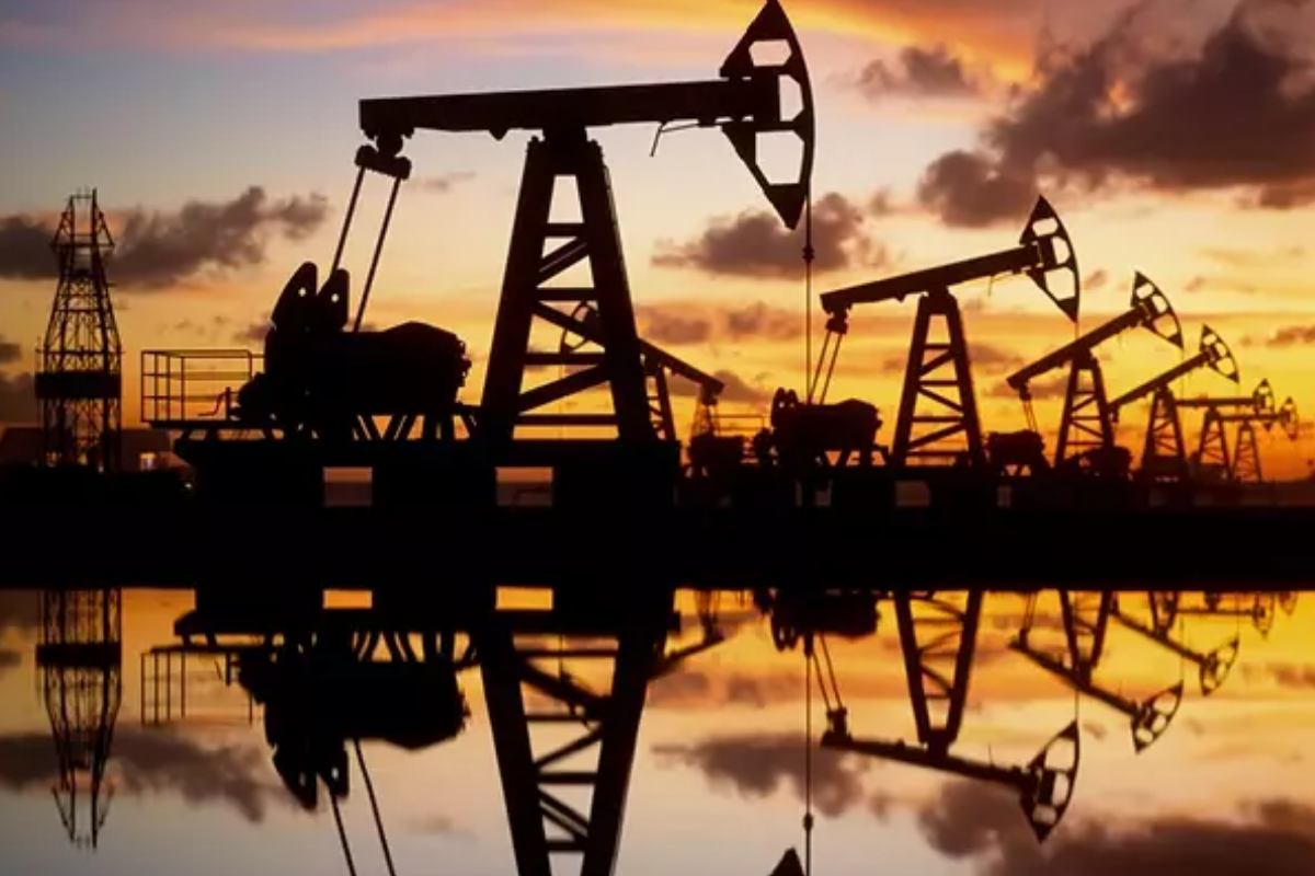 Türk rafinerileri yeni yaptırımlar sonrası petrol alımında adres değiştirdi