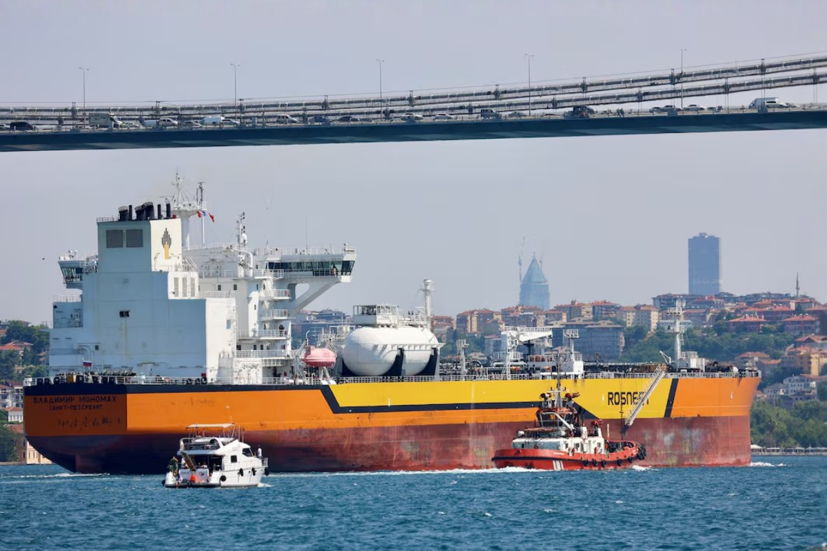 Reuters'ın haberine göre Türkiye, Batı yaptırımları sonrası Rus petrollerine mesafe koydu; Irak, Kazakistan ve Azerbaycan petrollerine yöneldi