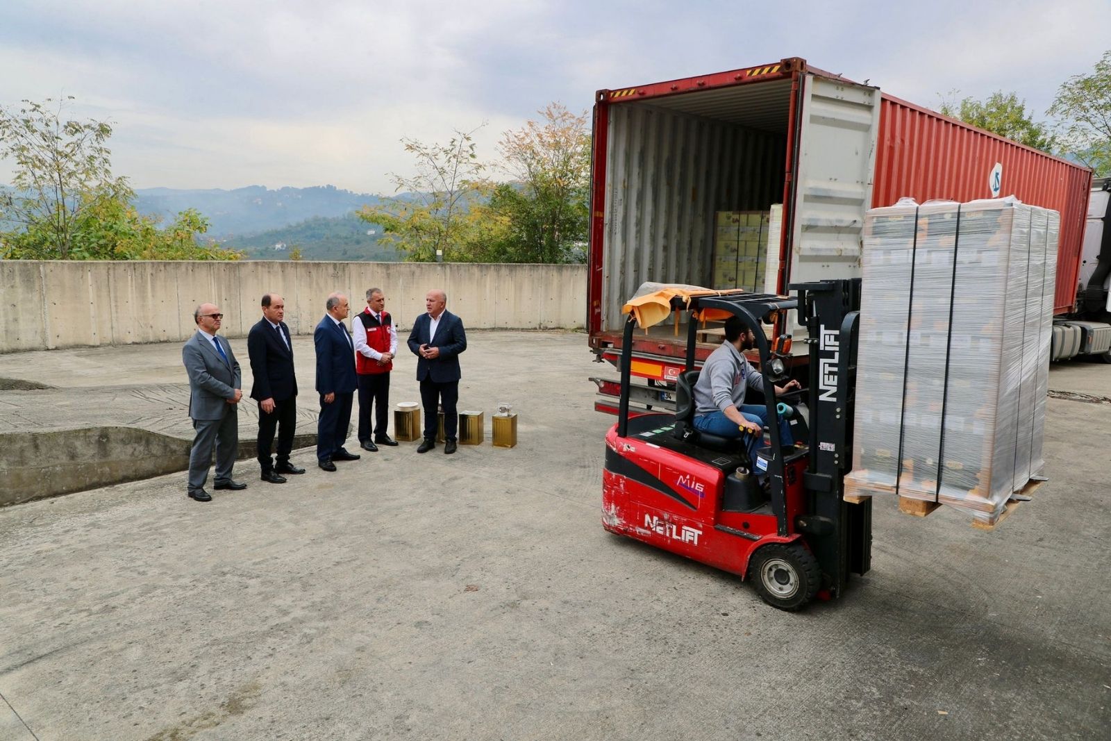 İngiltere Ordu'da üretilen 8.8 ton bal satın aldı