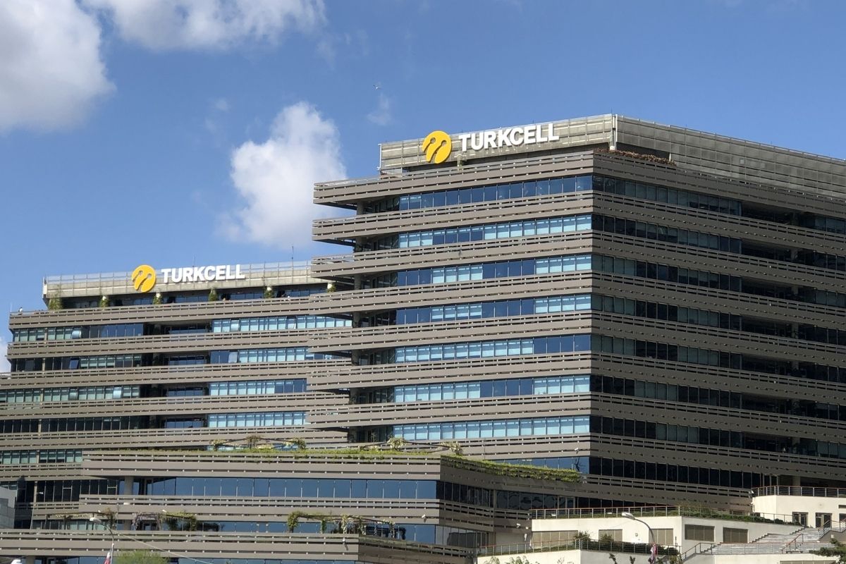 Turkcell'den yılın üçüncü çeyreğinde 5,4 milyar lira net kâr