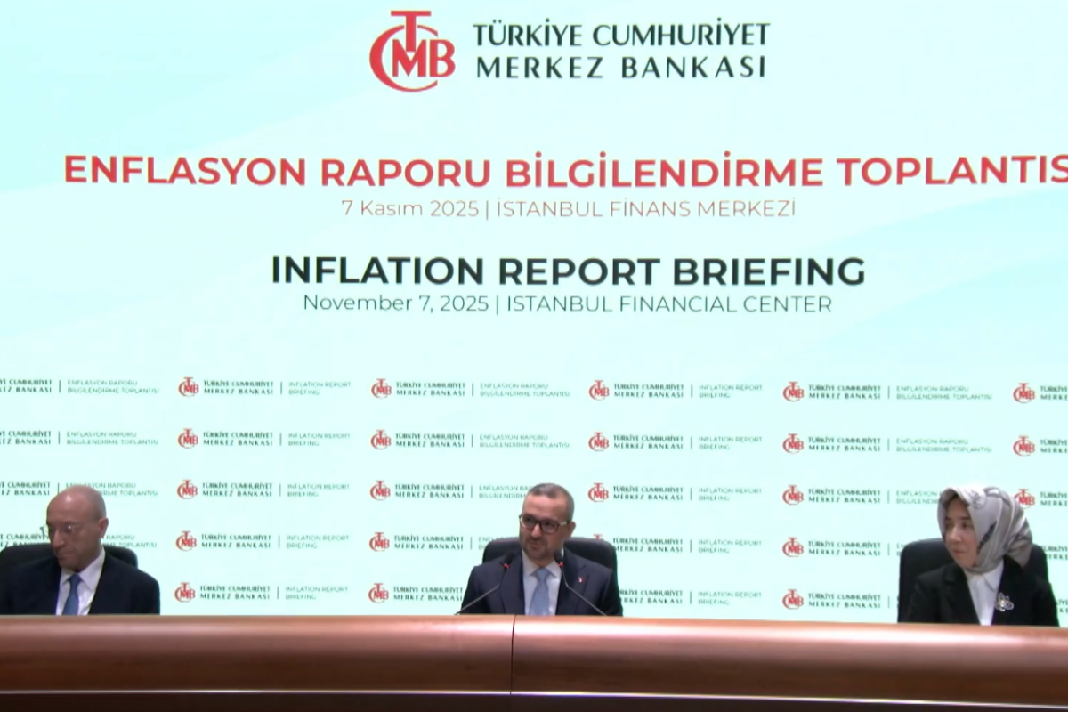 Merkez Bankası Başkanı Fatih Karahan yılın son enflasyon raporunu açıkladı, 'Fiyat istikrarında aldığımız mesafeyi önemsiyoruz' dedi