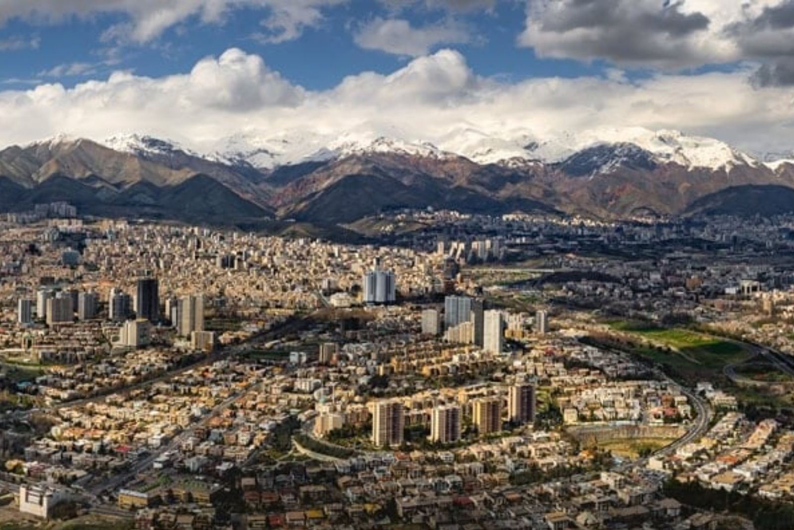İran Cumhurbaşkanı, susuzluk nedeniyle Tahran'ı boşaltabileceklerini açıkladı