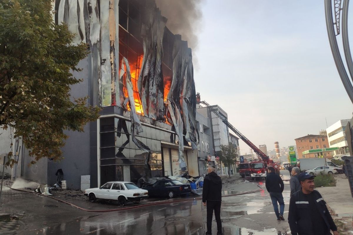 Kocaeli'de 6 kişinin hayatını kaybettiği yangınla ilgili 5'i müdür 7 kişi açığa alındı