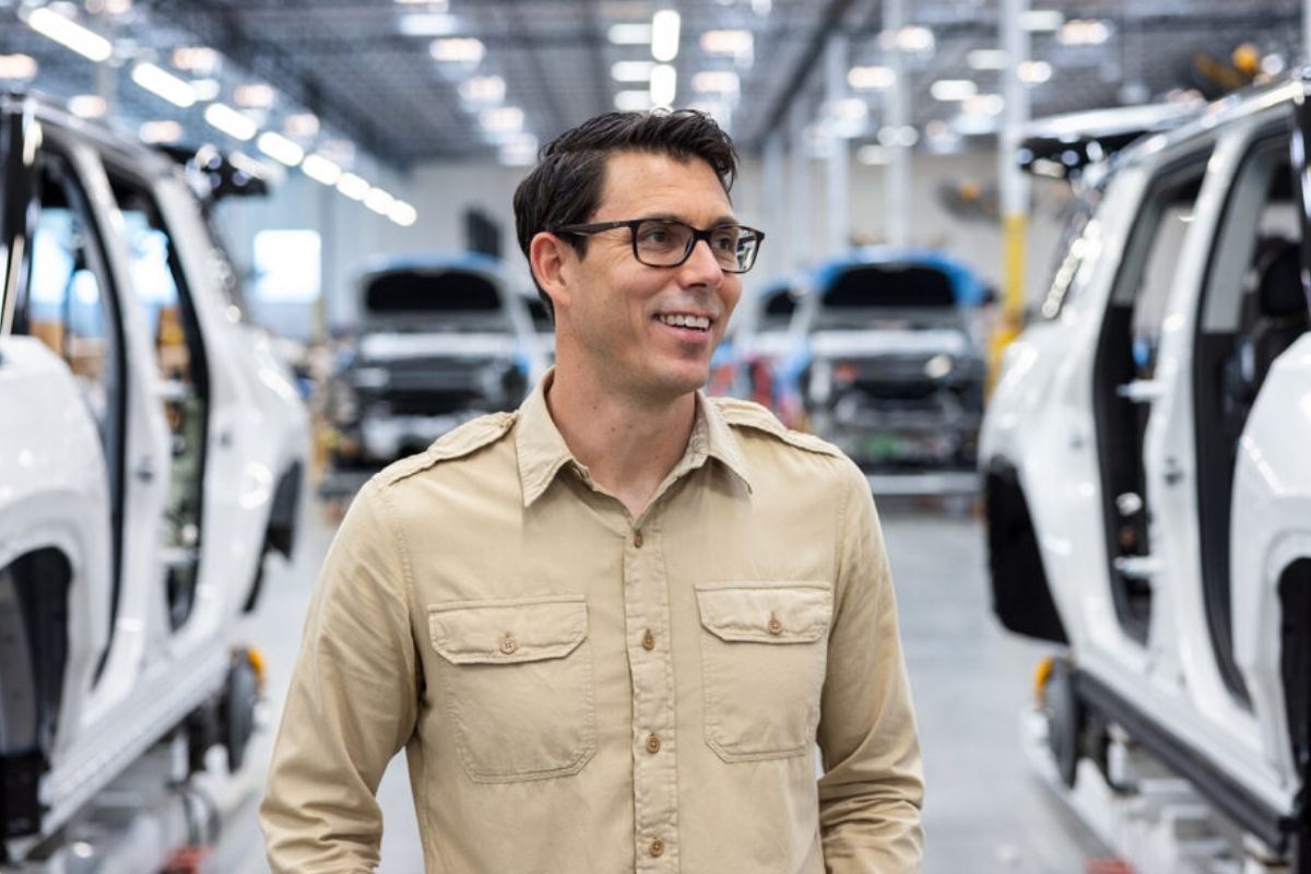 Rivian, Elon Musk modelini izliyor, CEO’su Scaringe’e 4,6 milyar dolarlık ödeme planı