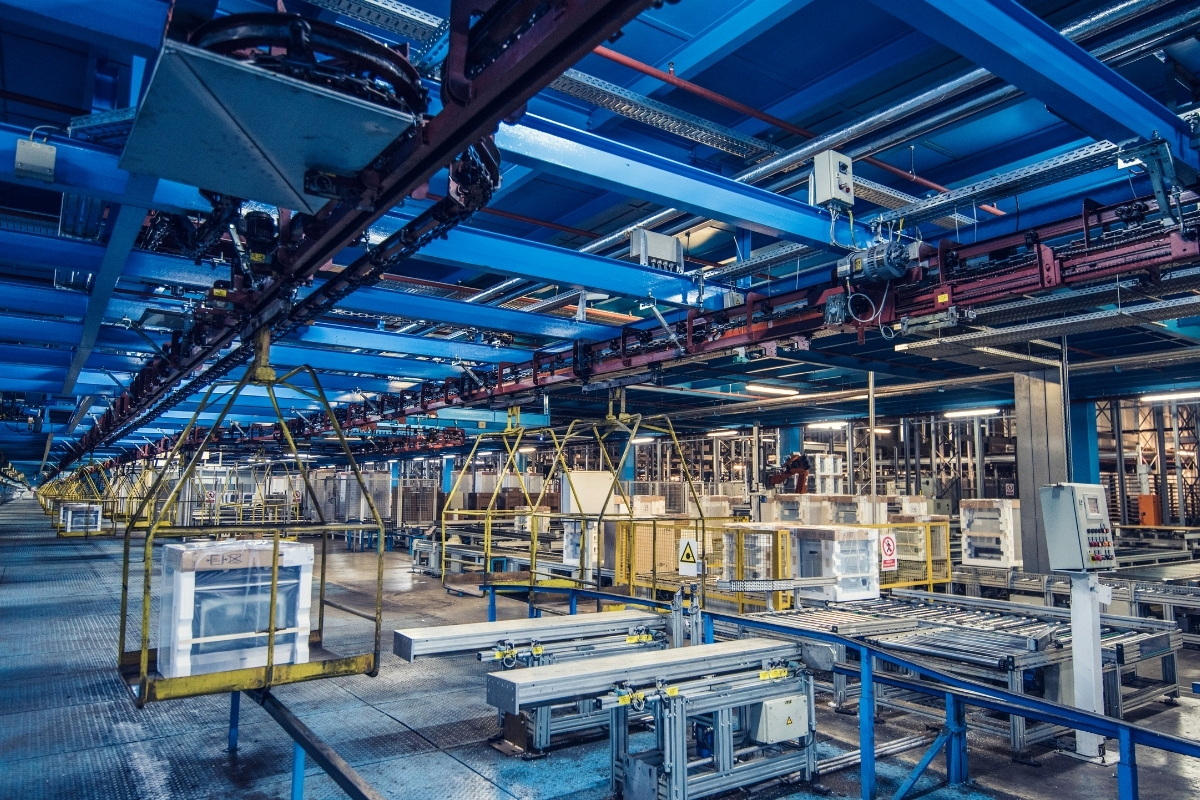 Tekstil ve hazır giyimde başlayan durgunluk diğer sektörlere sıçradı, fabrikalarda işten çıkışlar arttı