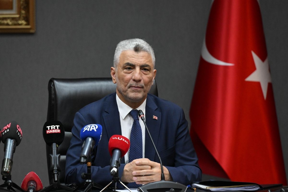 Ticaret Bakanı Ömer Bolat, İSO İhracat İklimi ve sanayi üretim endekslerini değerlendirdi