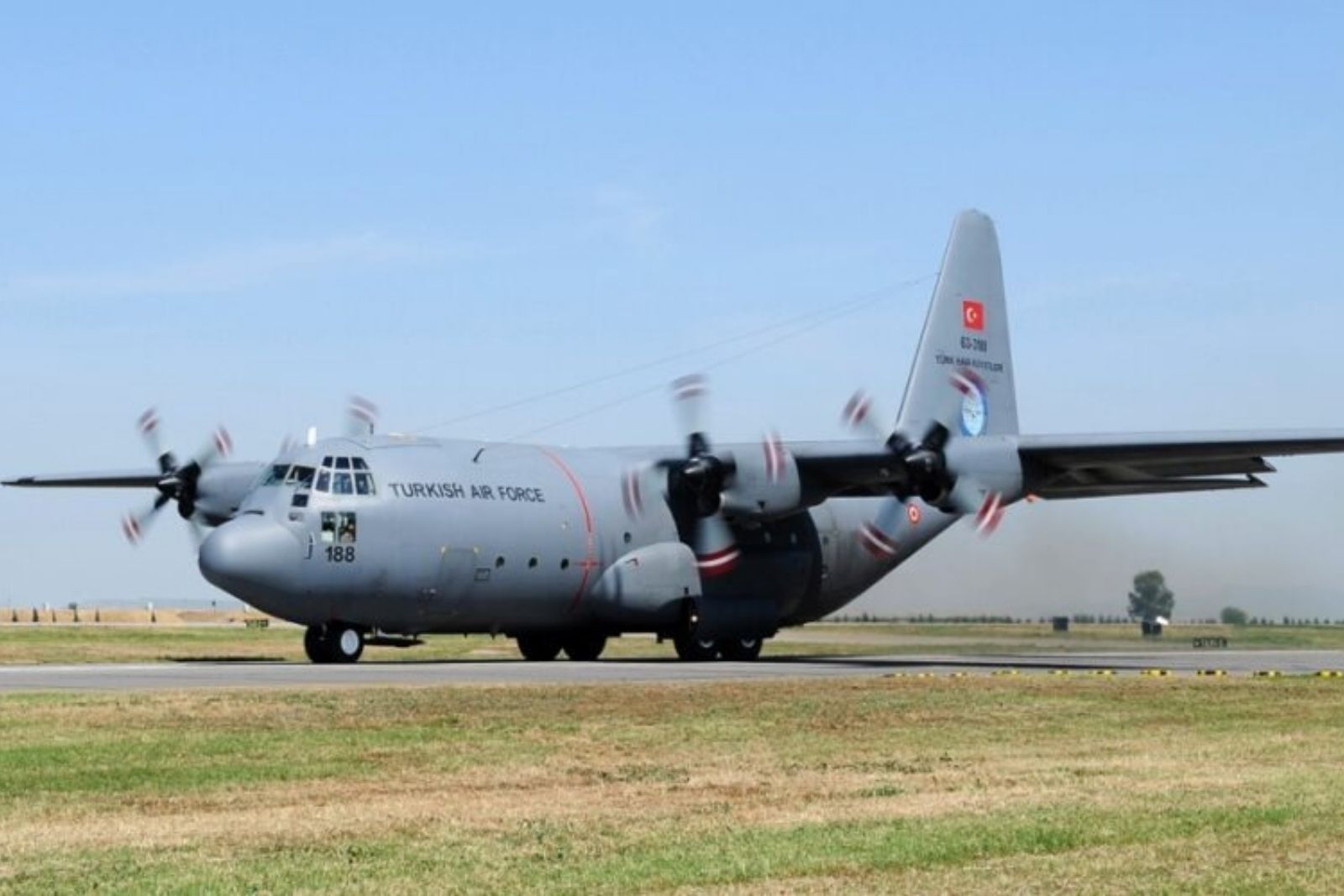 Azerbaycan'dan yola çıkan Türk Hava Kuvvetleri'nin C130 uçağı Gürcistan'da düştü
