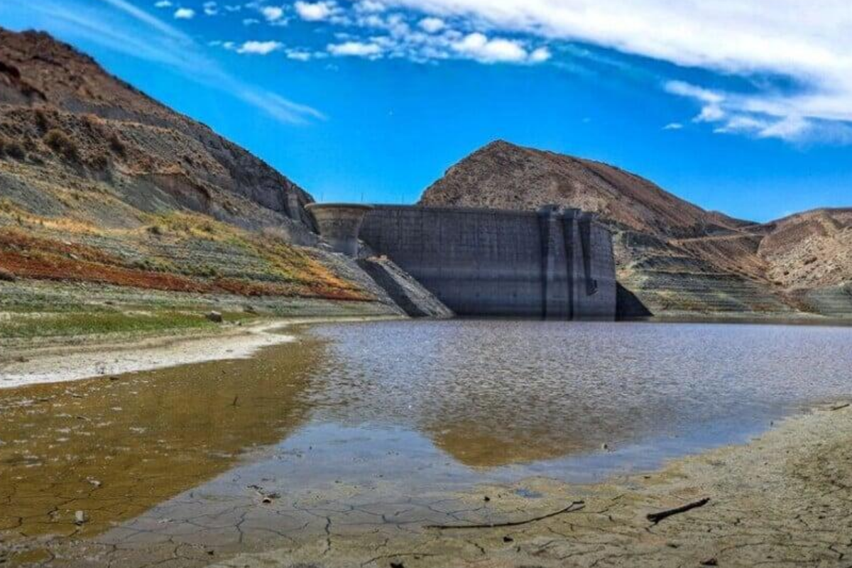 İran Cumhurbaşkanı Mesud Pezeşkiyan, aralık ayına kadar yağmur yağmazsa Tahran'ın tahliyesinin gerekebileceğini açıkladı