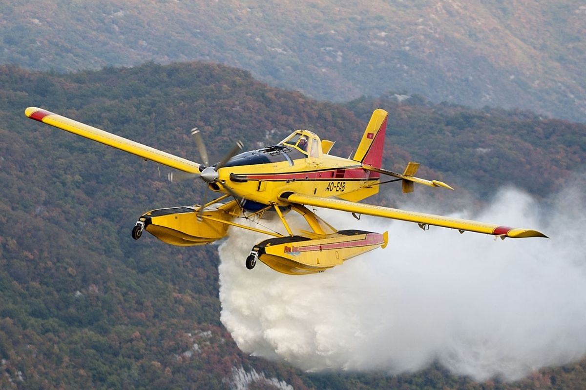 Hırvatistan'dan dönen Orman Genel Müdürlüğü'ne ait yangın söndürme uçağıyla irtibat kesildi