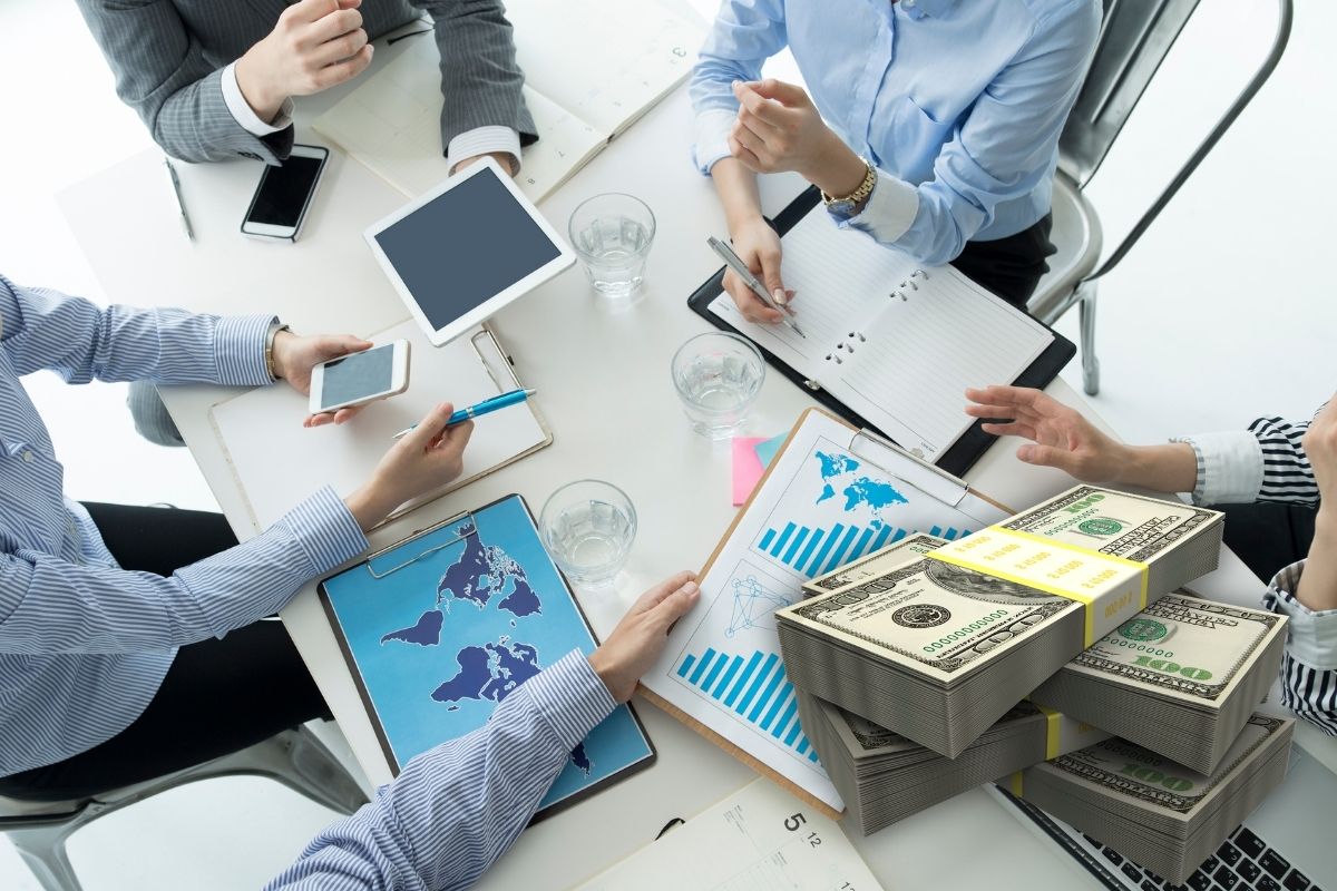 Özel sektörün yurt dışı kredi borcu eylül ayında önceki çeyreğe göre arttı