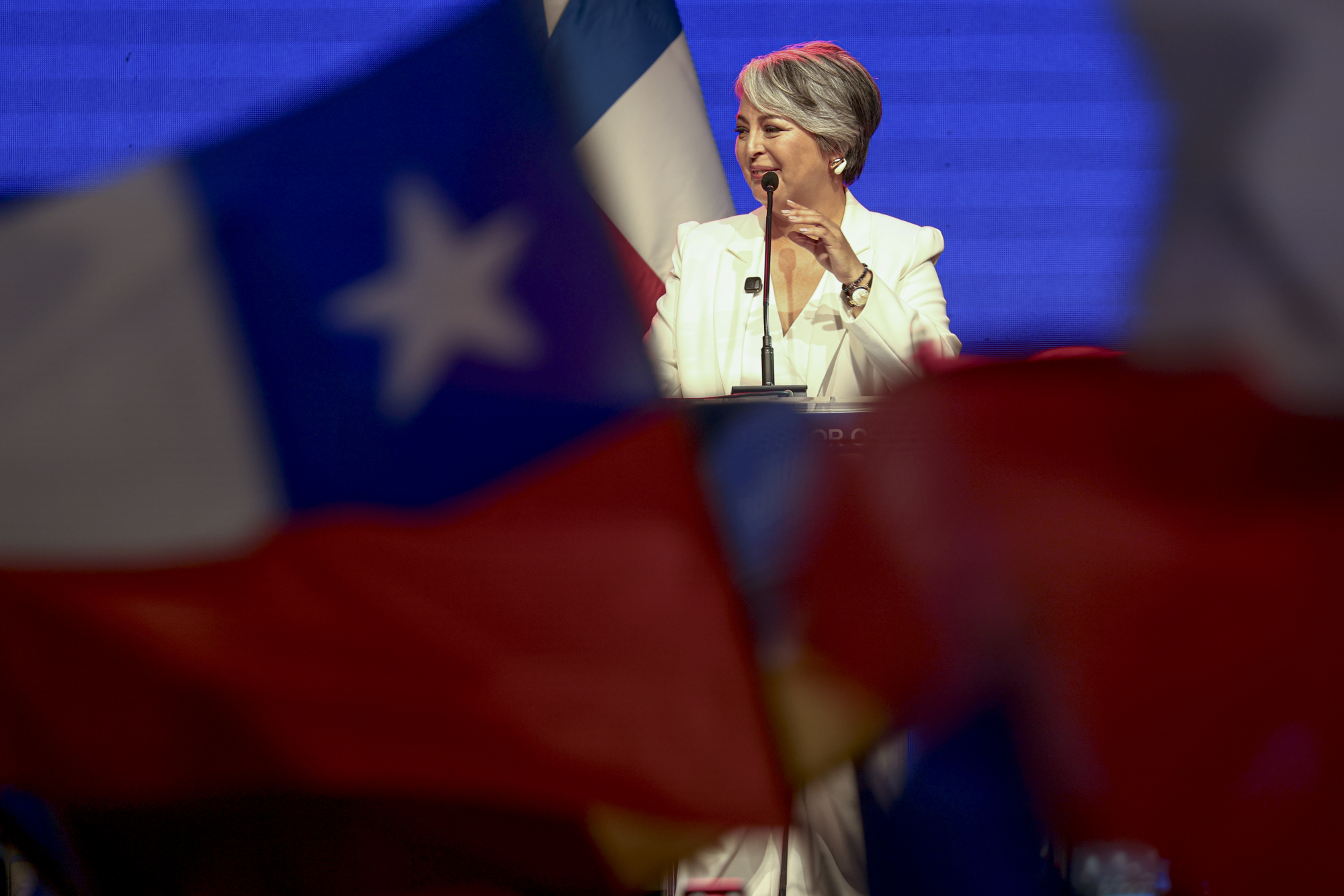 Şili’de bir ilk komünist kadın aday Jeannette Jara seçimlerin birinci turunu kazanarak tarihe geçti