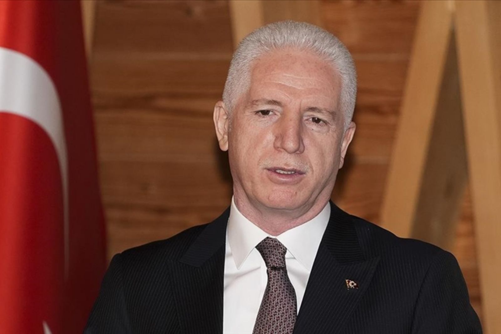 İstanbul Valisi Davut Gül'den yeme içmede hile uyarıları