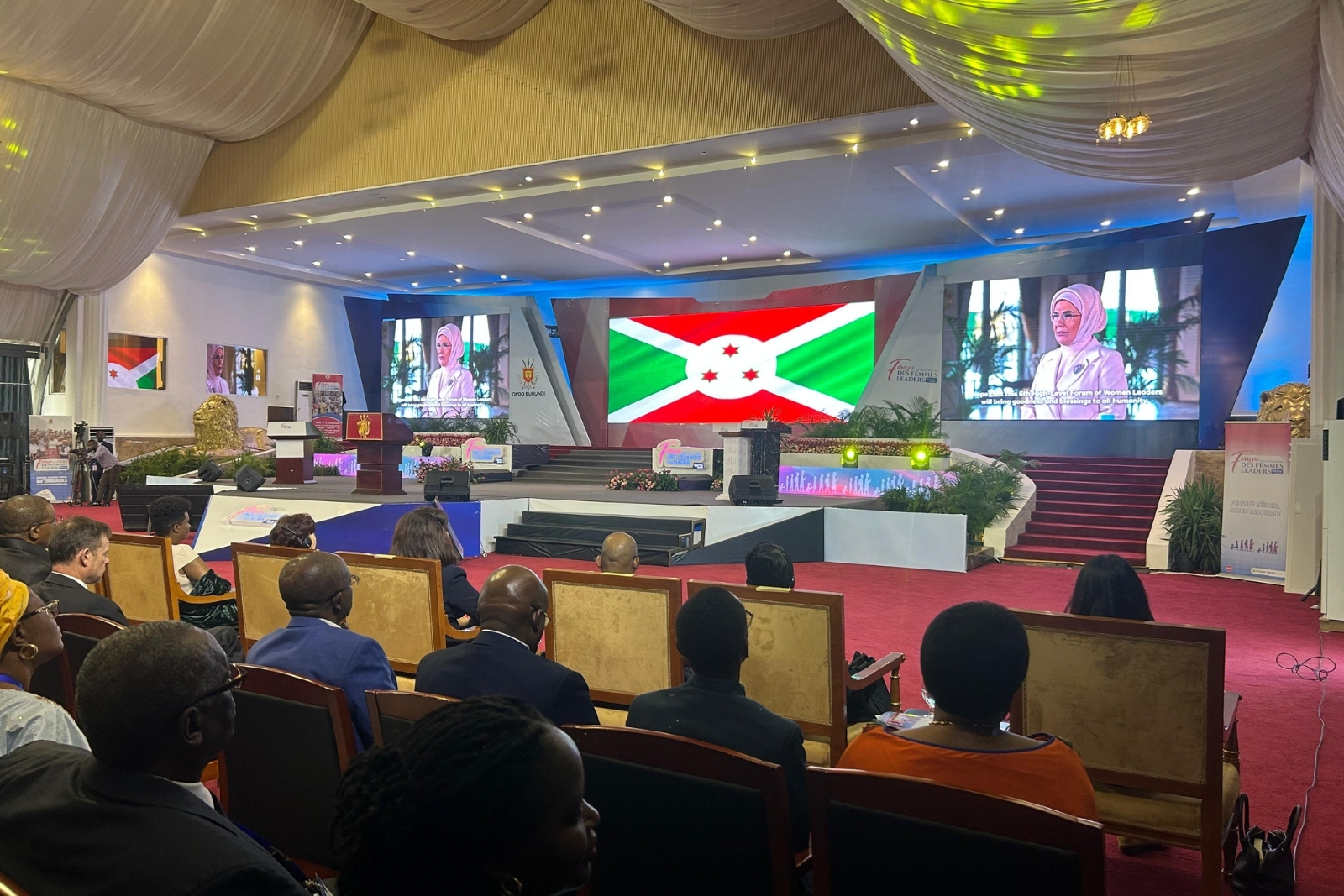 Emine Erdoğan'dan Burundi 6'ıncı Kadın Liderler Üst Düzeyli Forumu'na video mesaj