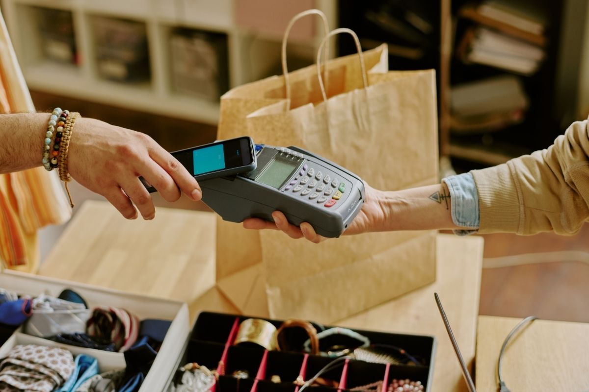 Güven endeksi kasımda hizmet, perakende ticaret ve inşaat sektörlerinde arttı