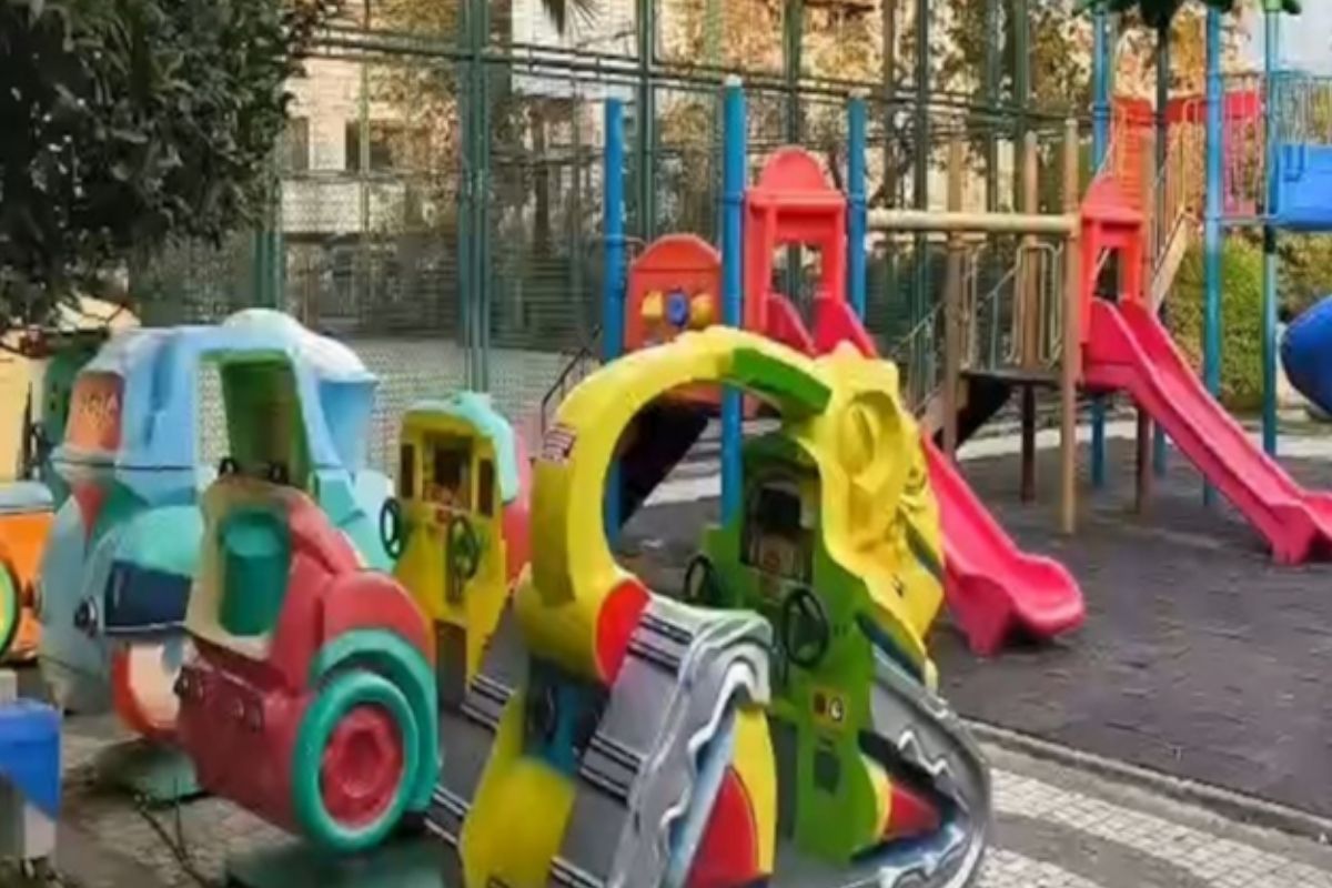 İstanbul'da 5 çocuk Bağcılar'da bulunan bir parkta elektriğe kapıldı