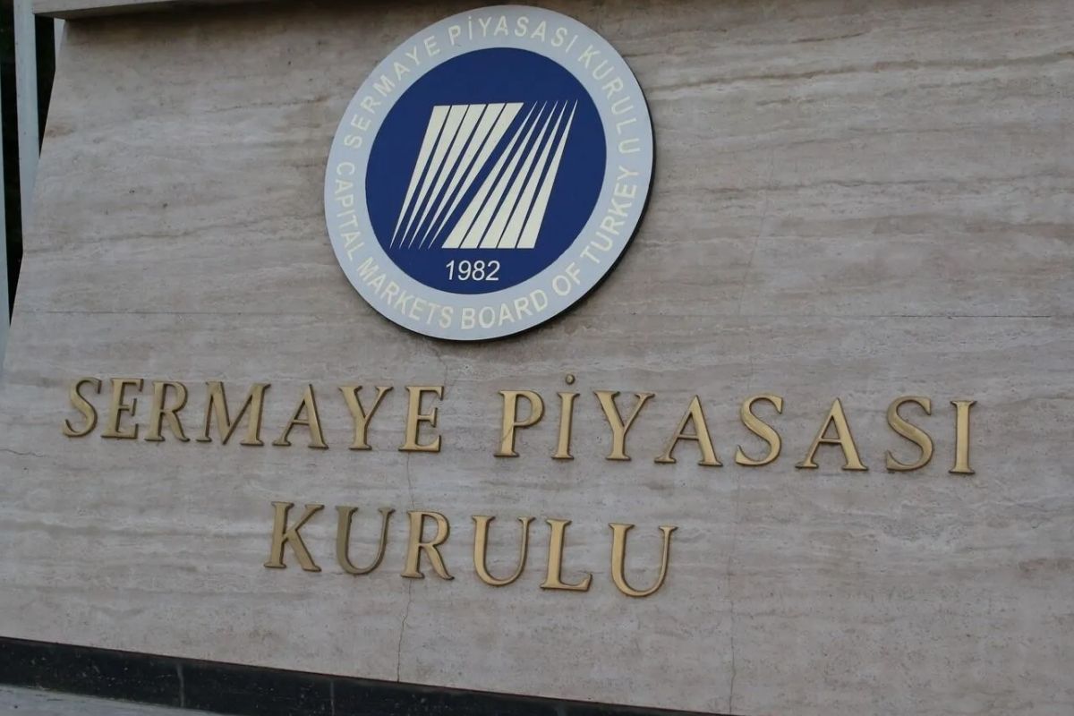 Sermaye Piyasası Kurulu'ndan 4 kişiye 6 ay geçici işlem yasağı