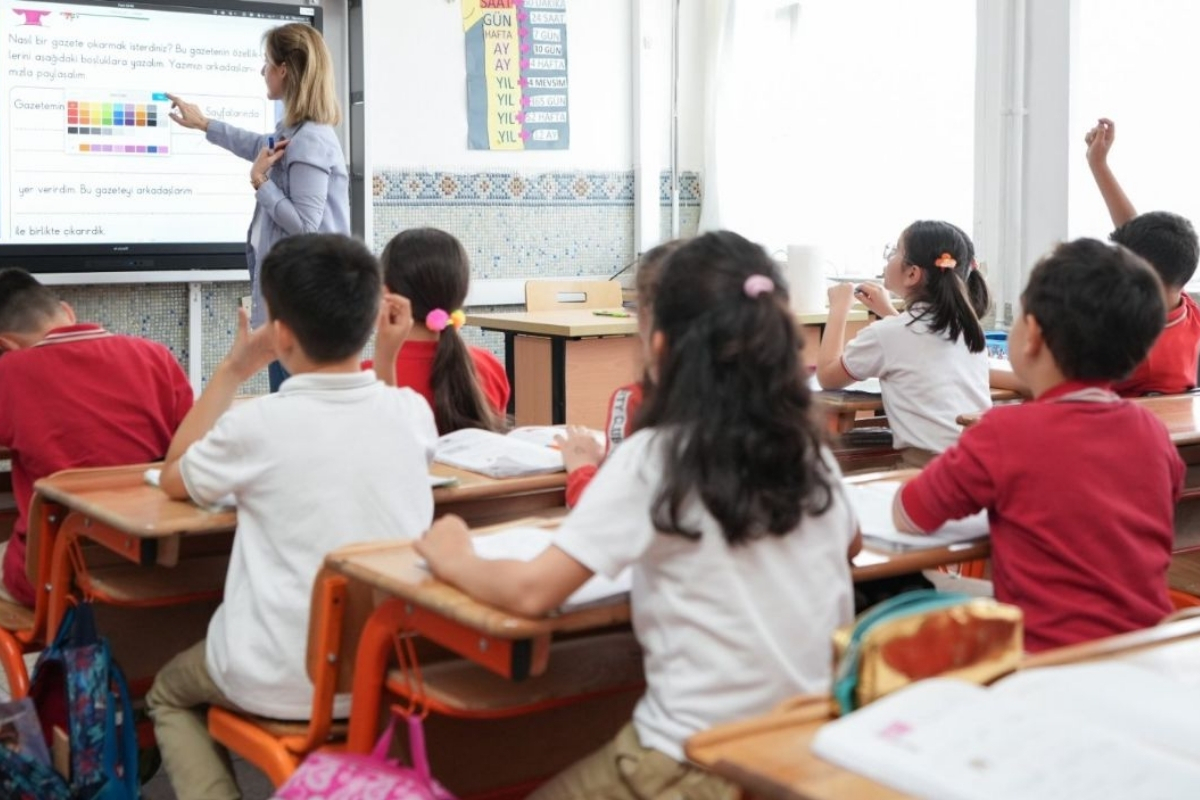 Milli Eğitim Bakanı Yusuf Tekin’den ara tatilin kaldırılması ve eğitim sistemine dair önemli açıklamalar