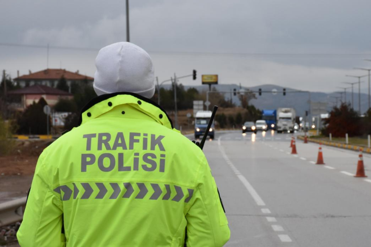 Trafikte yıl başından itibaren uygulanacak olan cezalar belli oldu