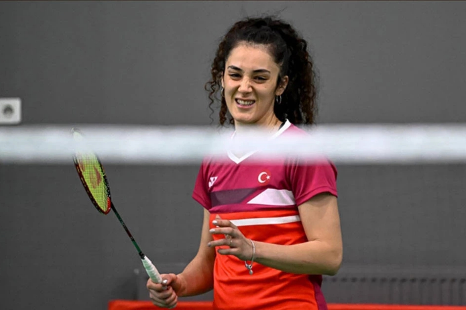 Milli badmintoncu Neslihan Arın, Hindistan'da gümüş madalya aldı