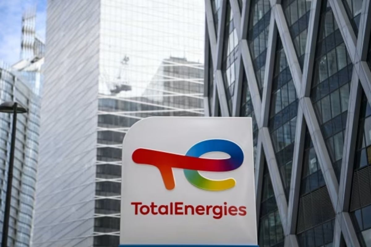Fransız devi TotalEnergies, Nijerya lisanslarındaki hisselerinin bir kısmını Chevron’a devrediyor
