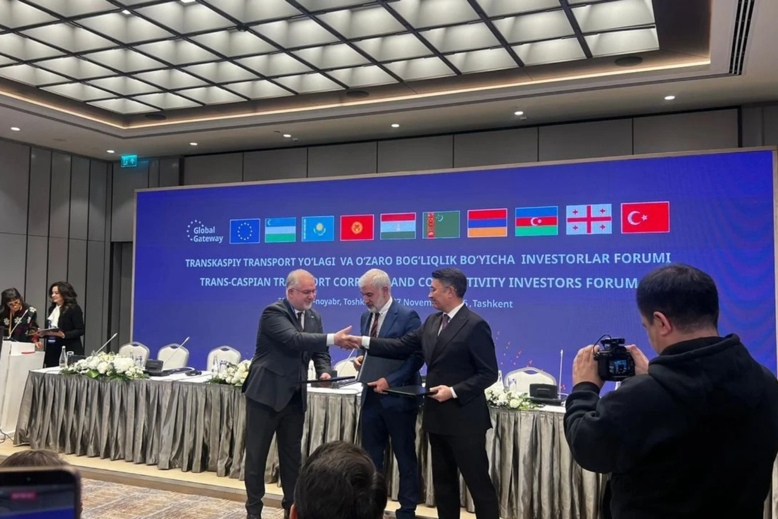 Uluslararası Nakliyeciler Derneği ve Albayraklar Hazar'da çok paydaşlı Ro-Ro işletecek