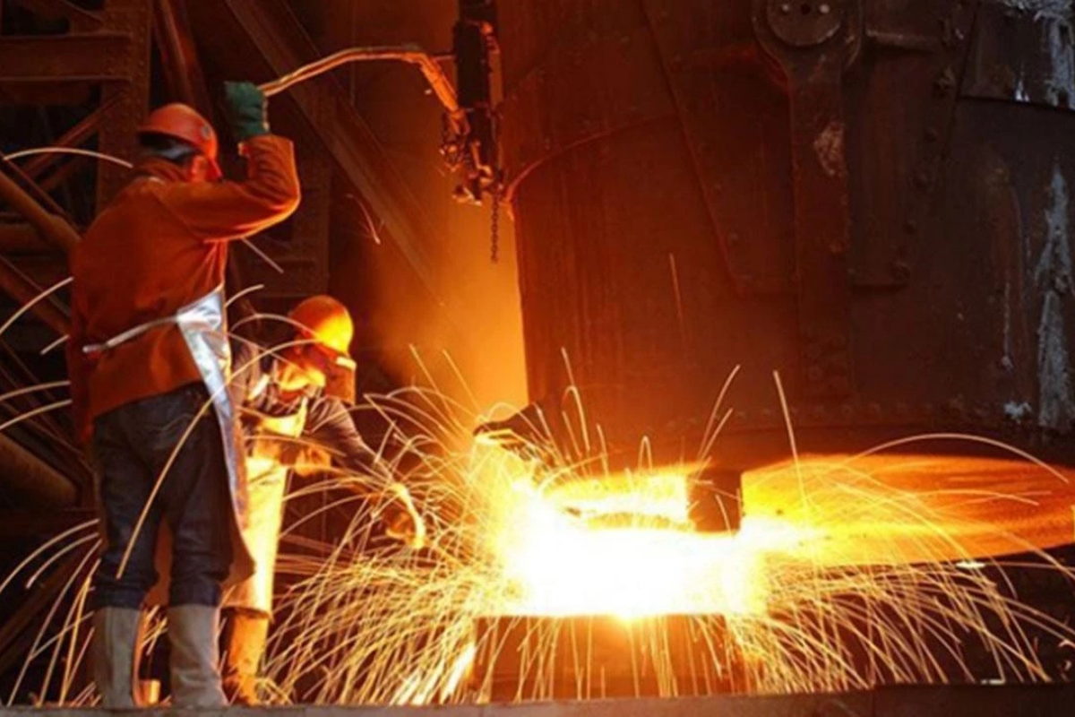 Alman sanayiciler 2025’te üretimin yüzde 2 gerilemesini bekliyor