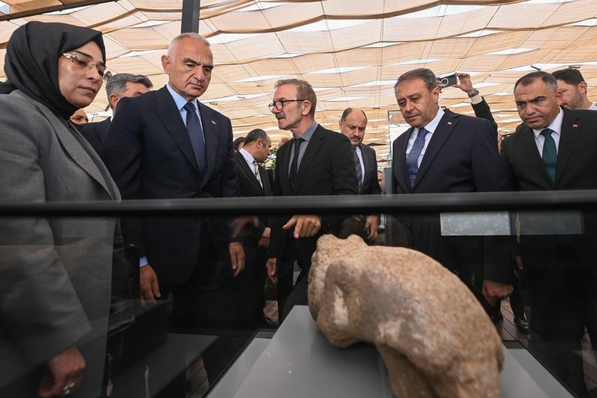 Kültür ve Turizm Bakanı Ersoy'dan Taş Tepeler Projesi kazılarına ilişkin paylaşım