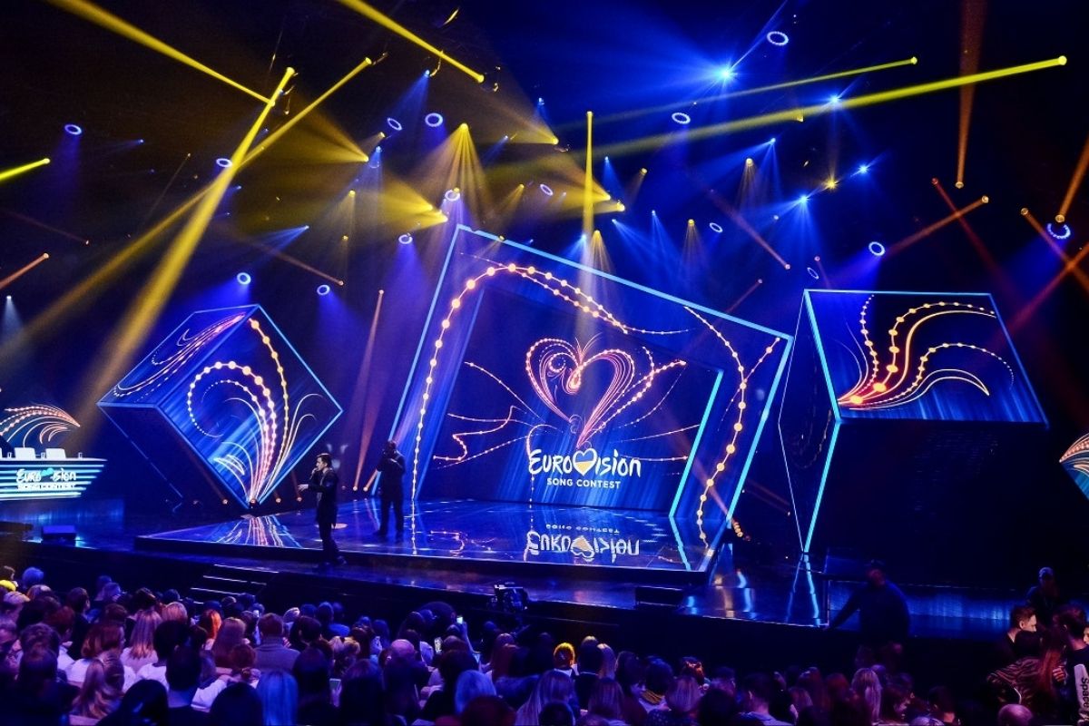 Avrupa Yayın Birliği, İsrail'in Eurovision'a katılımını oylamaktan kaçındı, birçok ülke boykot kararı aldı