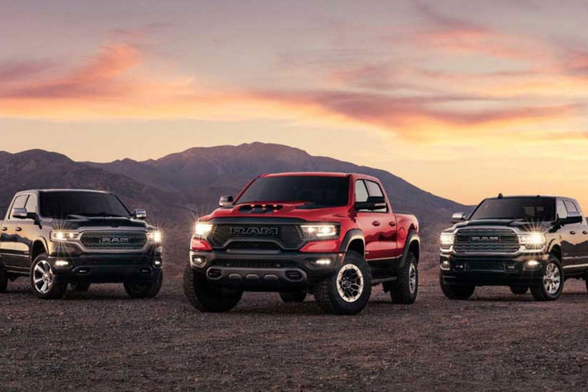 Stellantis yazılım arızası nedeniyle 72 binden fazla aracı geri çağırdı