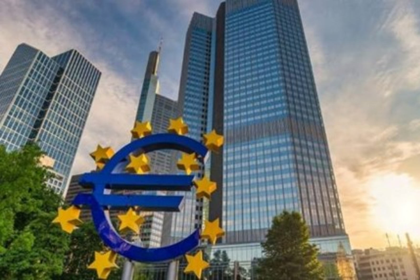 Rusya Avrupa Birliği'nin finansal kara listesinde, Kuzey Kore ile yan yana