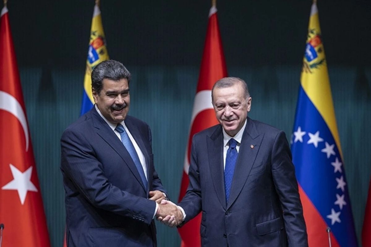 Cumhurbaşkanı Erdoğan, son dönemde ABD'nin hedefinde olan Venezuela Cumhurbaşkanı Maduro ile görüştü