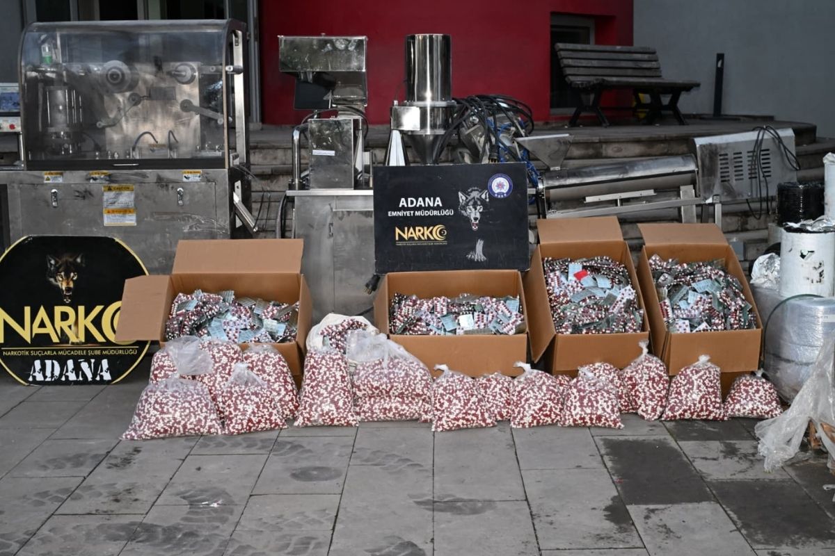 Sahte yeşil reçeteli ilaç üreten çete çökertildi, 6 zanlı tutuklandı