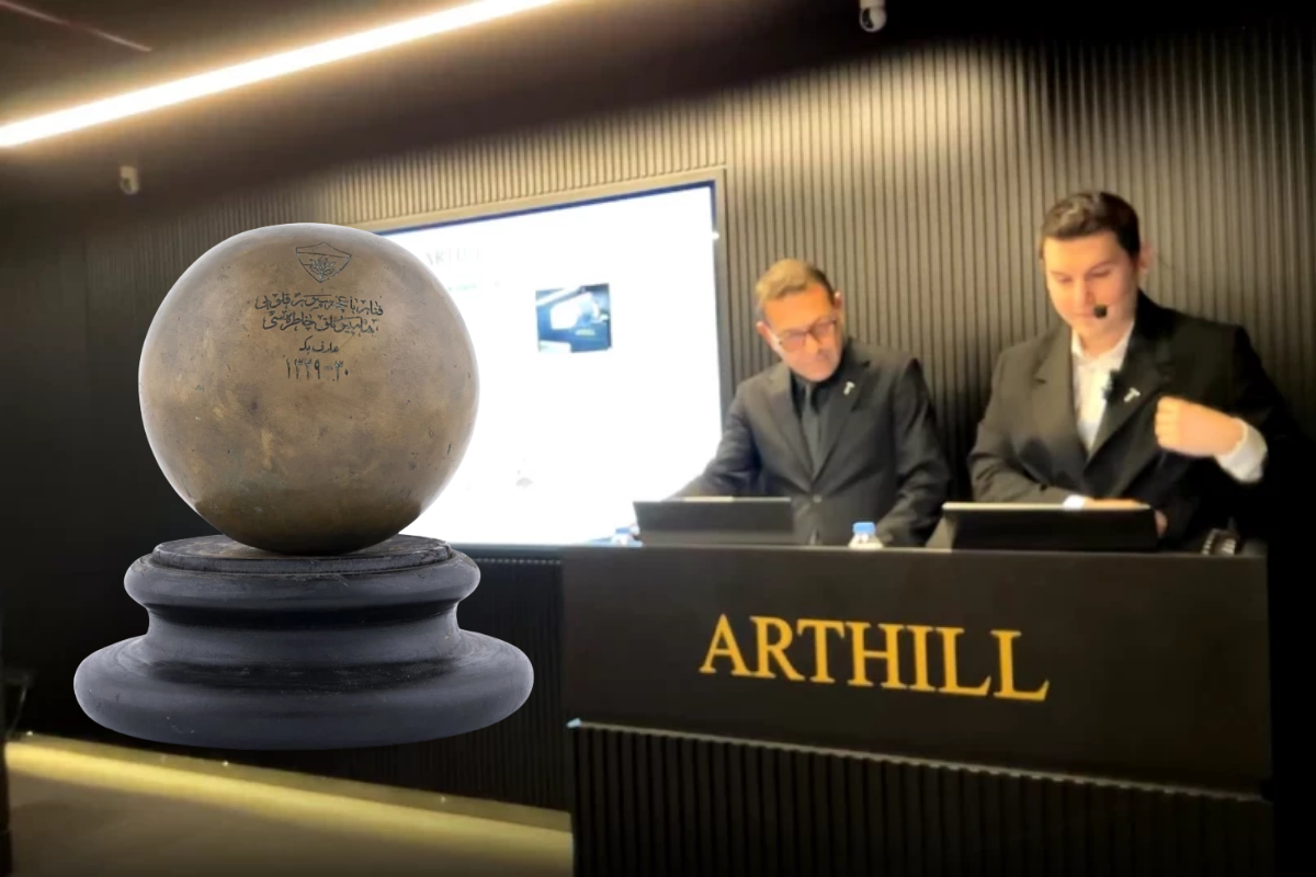 Fenerbahçe'yi kızdıran kupa 27 bin 500 dolara satıldı