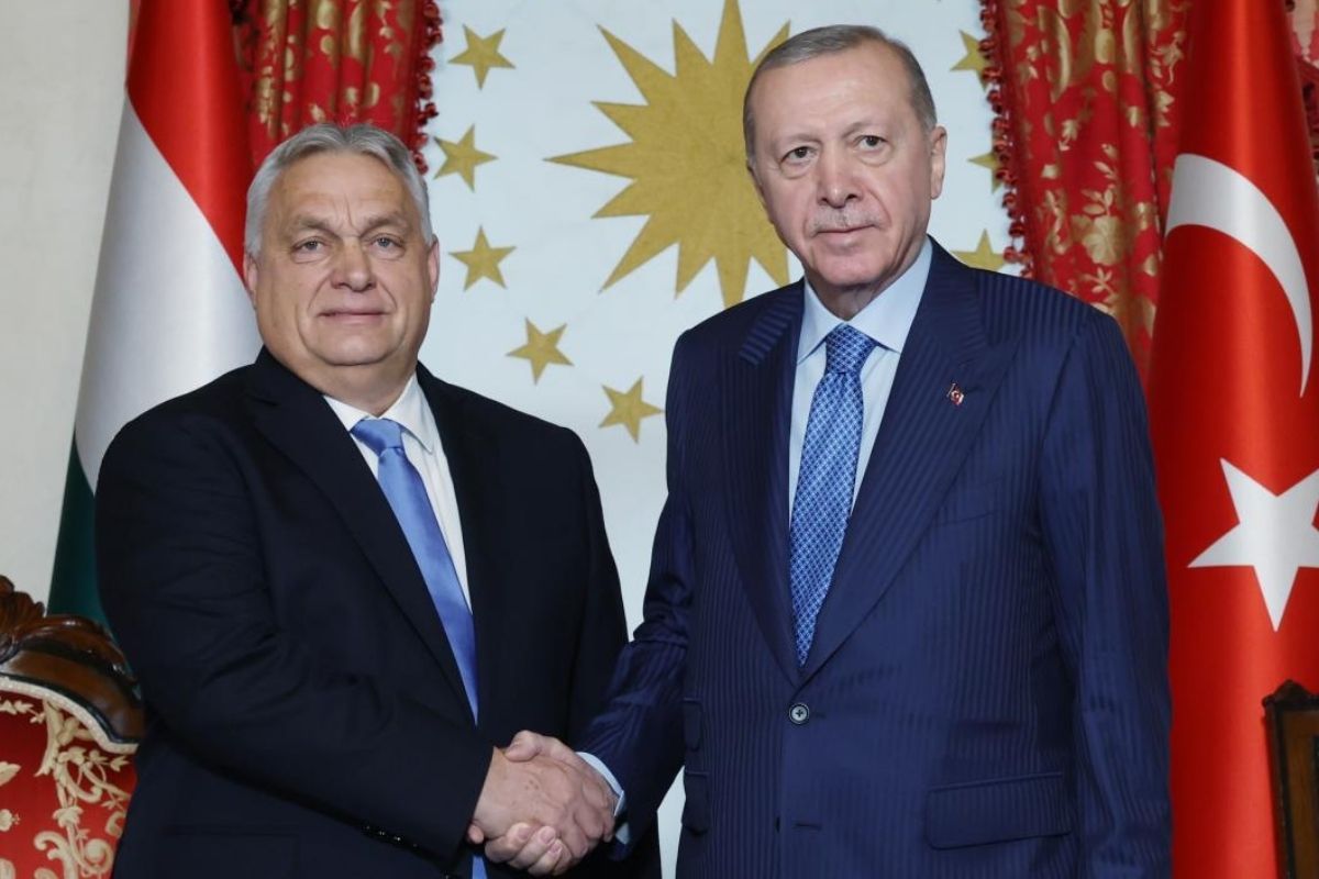 Cumhurbaşkanı Erdoğan, Macaristan Başbakanı Viktor Orban'ı Dolmabahçe'de karşıladı