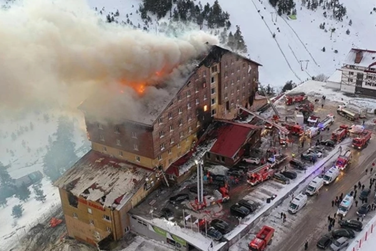 Grand Kartal Otel yangınında üst kata kaçak eklenen kral dairesi felaketin nedeni oldu