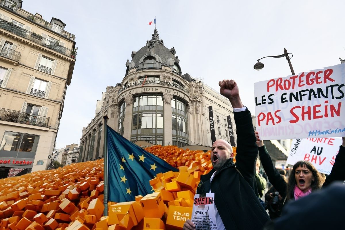 Çinli perakende devleri Avrupa’yı karıştırdı, Shein'e protesto, Temu'ya ise baskın