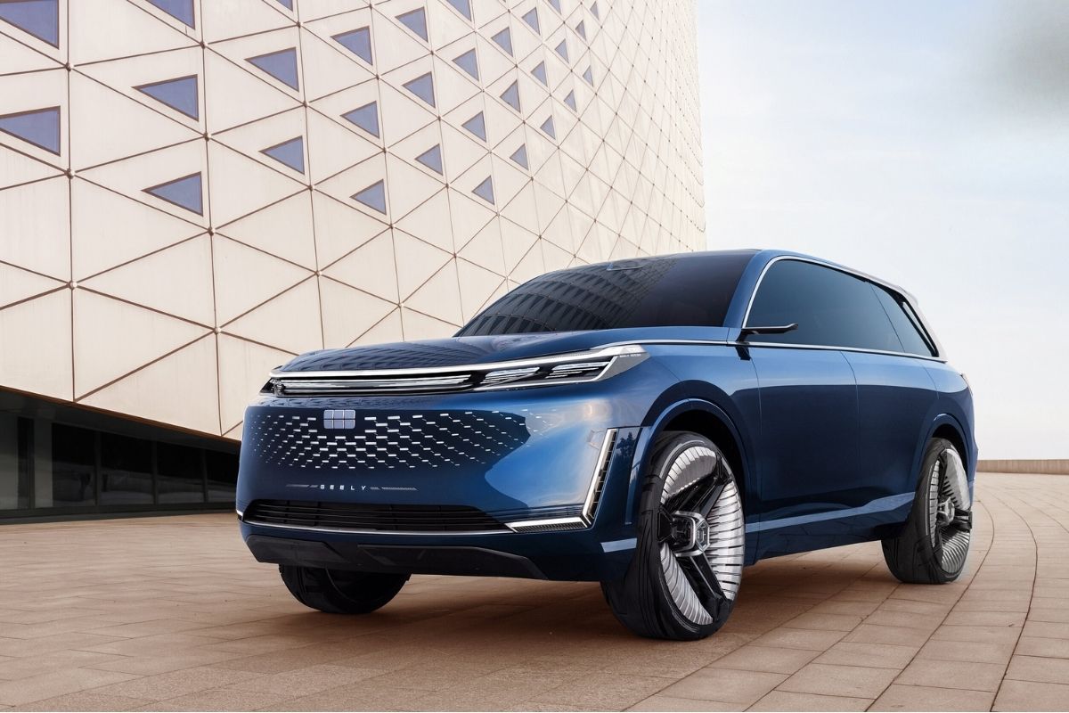 Çinli Geely'den 284 milyon dolarlık güvenlik testi merkezi