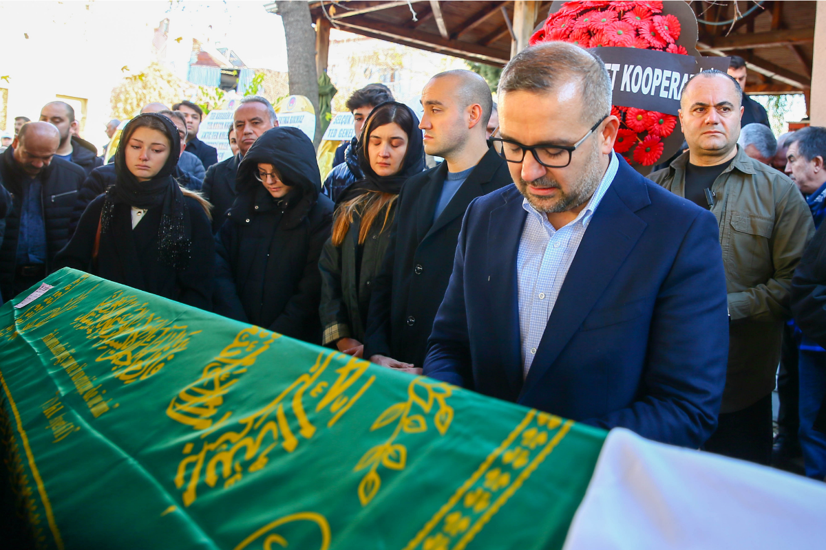 TCMB Başkanı Fatih Karahan'ın annesi Uşak'ta toprağa verildi