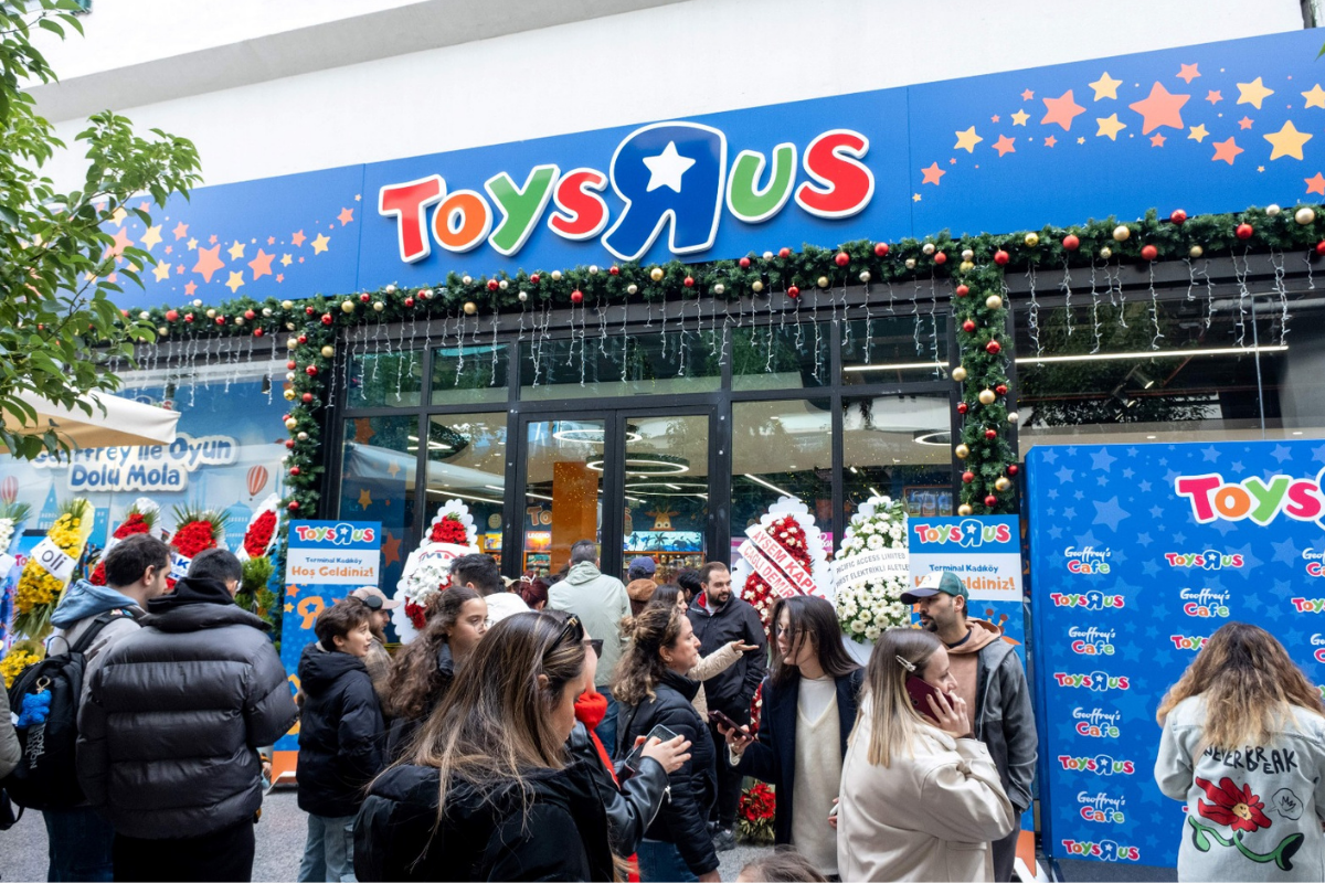 Dünyaca ünlü oyuncak perakendecisi Toys'R'Us Türkiye'ye yeniden Terminal Kadıköy'den girdi